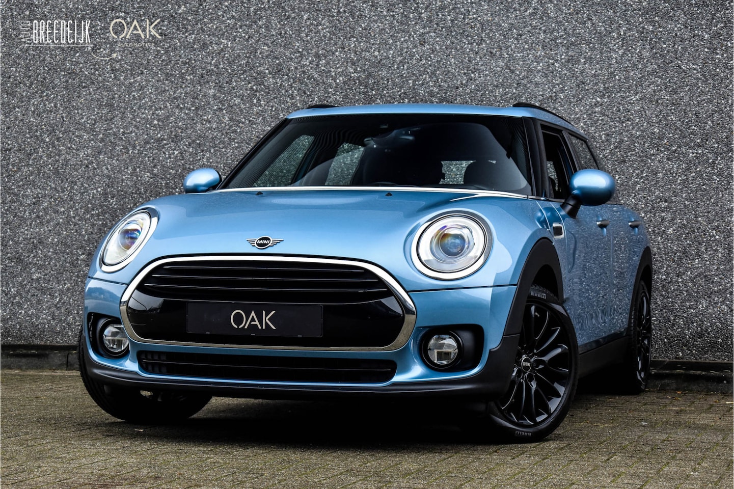 MINI Clubman - 1.5 Cooper Aut. | Navigatie | Carplay | Half Leder | Head-Up | LED | PDC | 17"LM | Electri - AutoWereld.nl