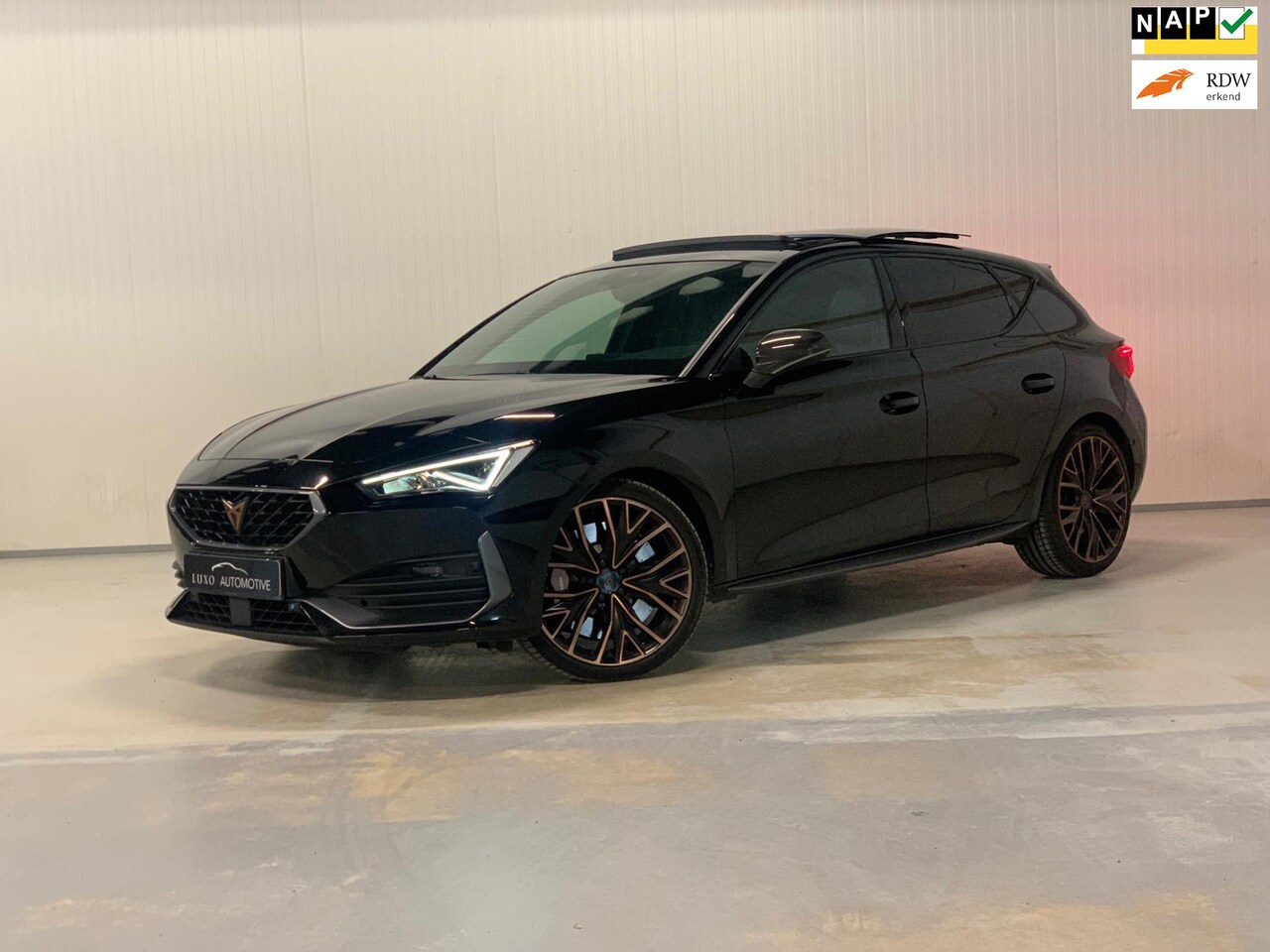 CUPRA Leon - 2.0 TSI Copper Edition | KUIPSTOELEN | PANO | CARBON | BEATS AUDIO - AutoWereld.nl