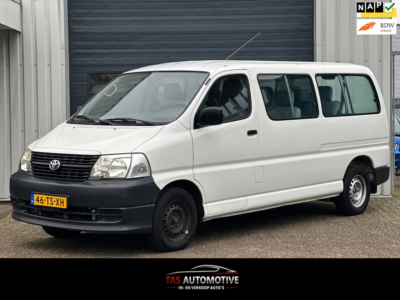 Toyota HiAce - 2.5 D-4D LWB Comfort 8 PERSOONS / AIRCO / NAP - AutoWereld.nl