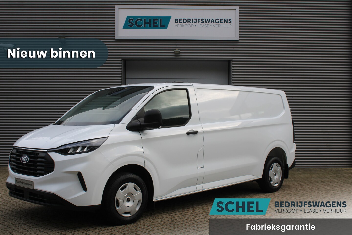 Ford Transit Custom - 320 2.0 TDCI L2H1 Trend 170pk - Carplay - Android - Camera - 70l tank - Cruise - PDC - Rij - AutoWereld.nl