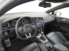 Volkswagen Golf - GTE 204pk Leder Adaptive Cruise+Frontassist Navi-Pro ECC Led-koplamp Parkeersensor voor en