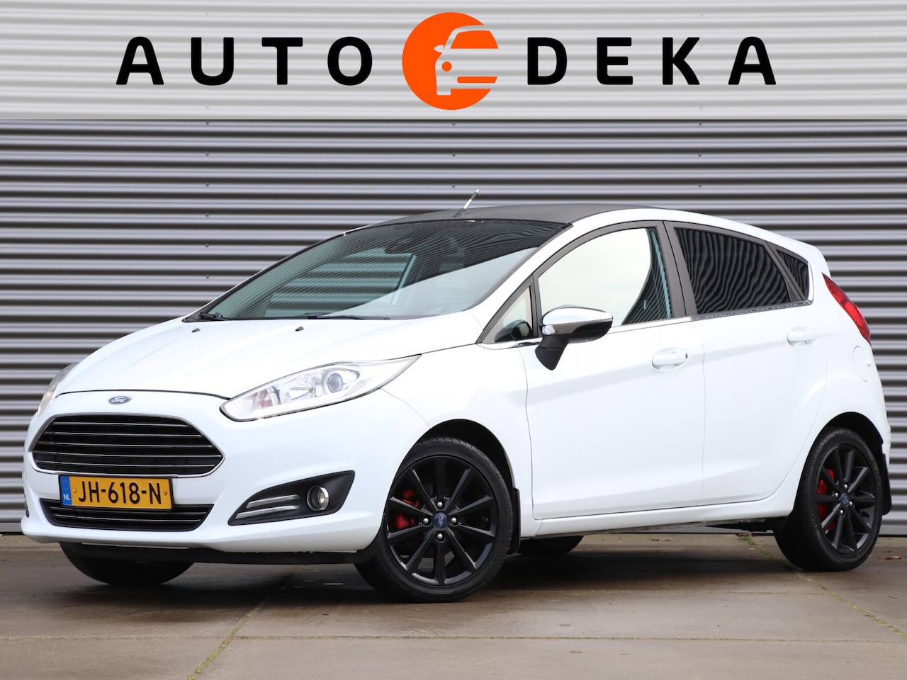 Ford Fiesta - 1.0 EcoBoost Titanium *Navigatie*Klimaatreg.*Cruisecontr.* - AutoWereld.nl