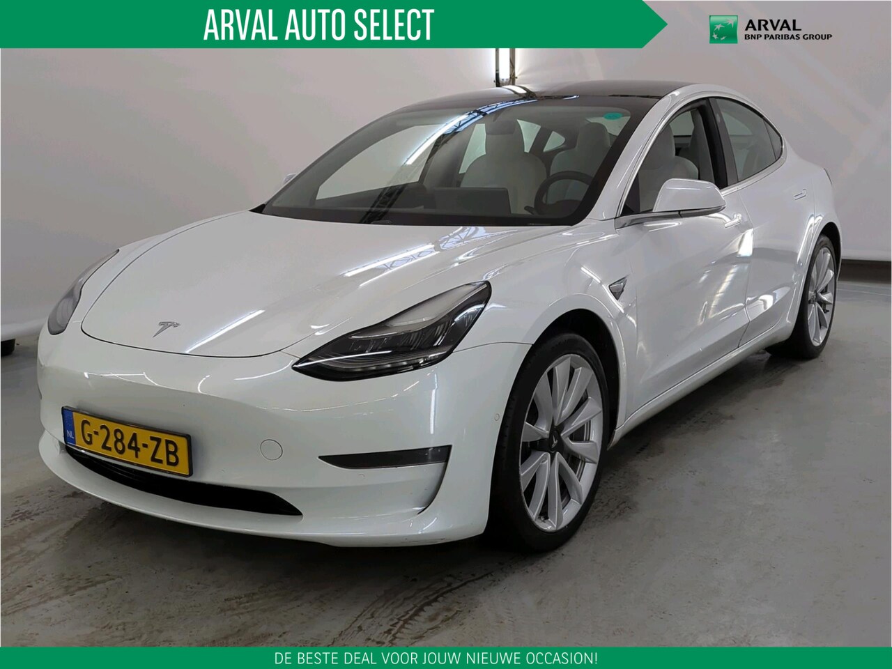 Tesla Model 3 - Long Range RWD Long Range AWD 75 kWh 351pk | Trekhaak 1.000kg | 19" Velgen | Autopilot | Wit interieur | - AutoWereld.nl