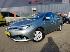 Toyota Auris Touring Sports - 1.8 Hybrid Now