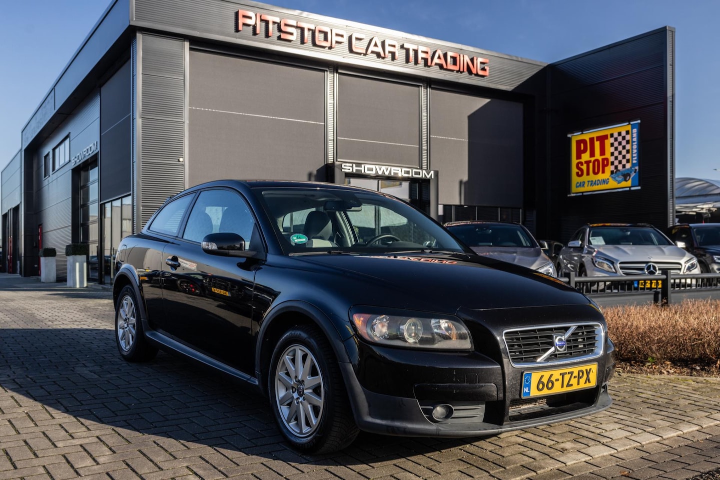 Volvo C30 - 1.6 Momentum 1.6 Momentum, 101 PK, Cruise, 100% Onderhouden!! - AutoWereld.nl