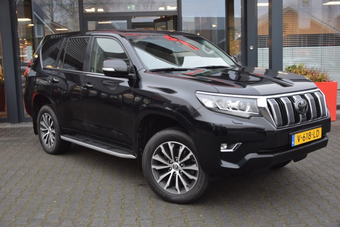 Toyota Land Cruiser 150 - 2.8 D-4D 5DRS EXECUTIVE A/T VAN - AutoWereld.nl