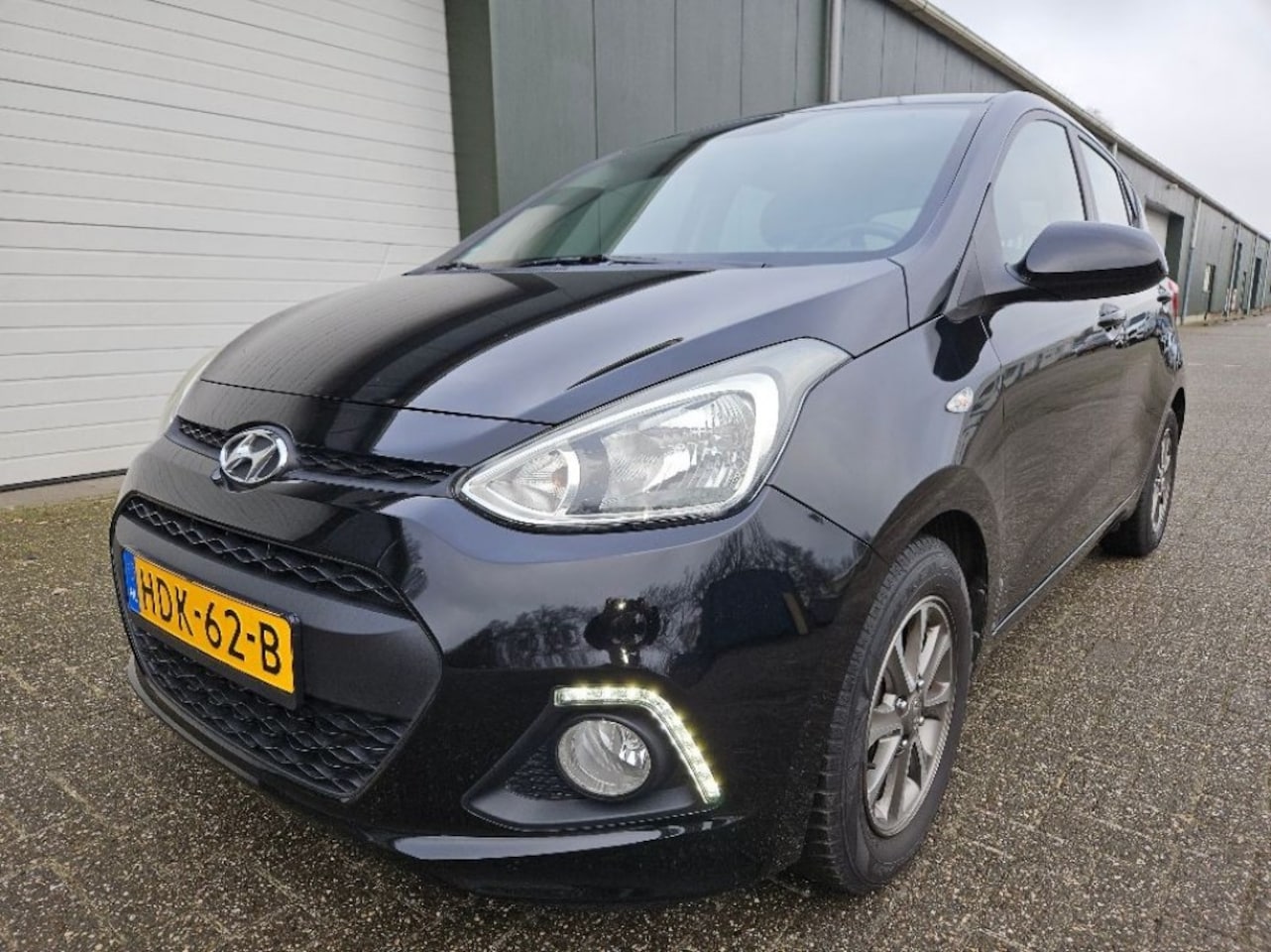 Hyundai i10 - 1.0I I-MOTION PREM. - AutoWereld.nl