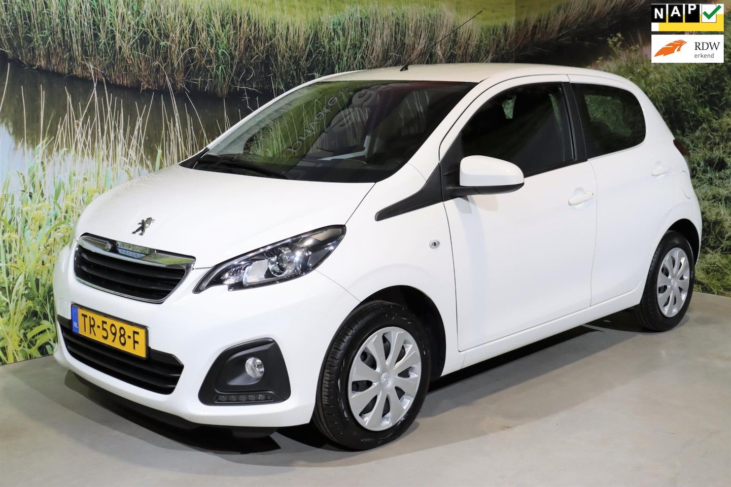 Peugeot 108 - 1.0 e-VTi Active | Airco | Bluetooth | LED - AutoWereld.nl