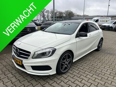 Mercedes-Benz A-klasse - 180 AMG Pano | Night | Parkeersensoren | Navi | Origineel Nederlands