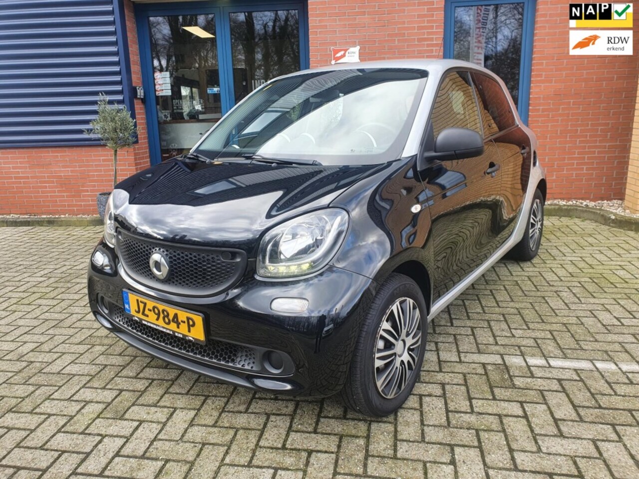 Smart Forfour - 1.0 Pure Start/stop NL-auto Airco - AutoWereld.nl