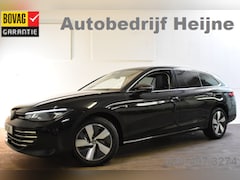 Volkswagen Passat Variant - 1.5 eTSI 150PK DSG BUSINESS *360-CAMERA/ALCANTARA/TREKHAAK