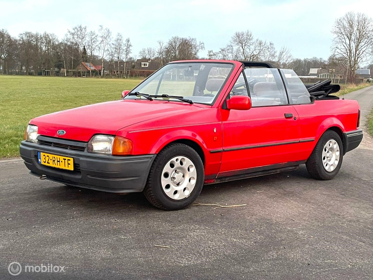 Ford Escort Cabrio - XR3I - AutoWereld.nl