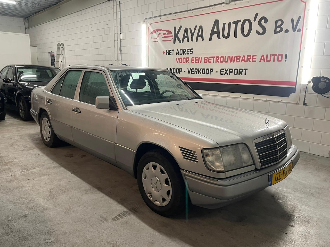 Mercedes-Benz E-klasse - 250 D/SEDAN/SCHUIFDAK/1993 - AutoWereld.nl