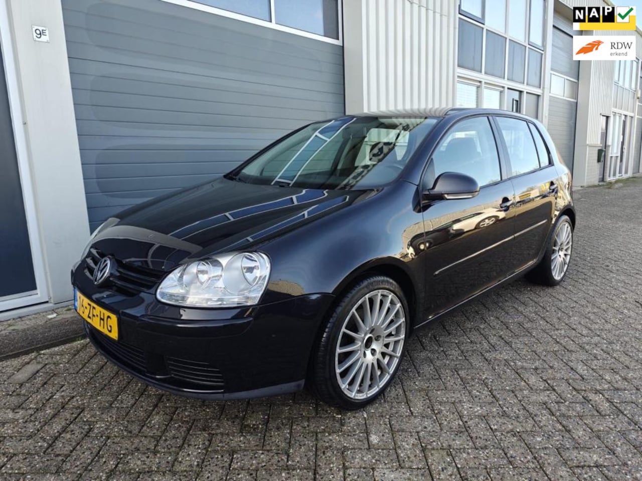 Volkswagen Golf - 1.6 FSI Optive 4 1.6 FSI Optive 4 - AutoWereld.nl