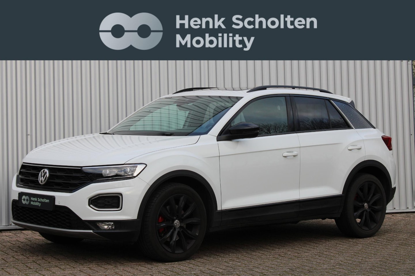 Volkswagen T-Roc - 1.5 TSI Sport Business R 1.5 TSI Sport Business R - AutoWereld.nl