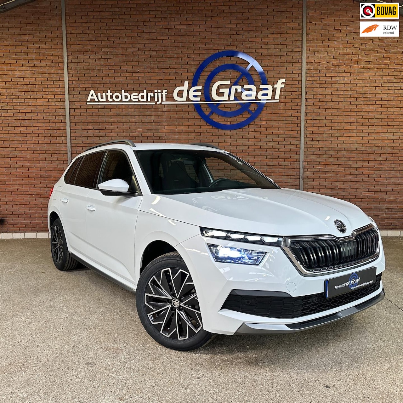 Skoda Kamiq - 1.5 TSI ACT |ACC/TREHAAK/CARPLAY/CAMERA/PDC | KM 40650 - AutoWereld.nl