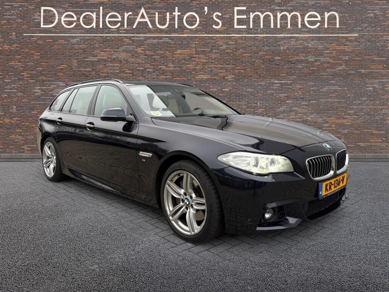 BMW 5-serie Touring - 525d M-PAKKET PANODAK LMV NAVI XENON 117 - AutoWereld.nl