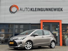 Toyota Yaris - 1.5 Hybrid Dynamic / Airco / Navi / / Camera / NL Auto /