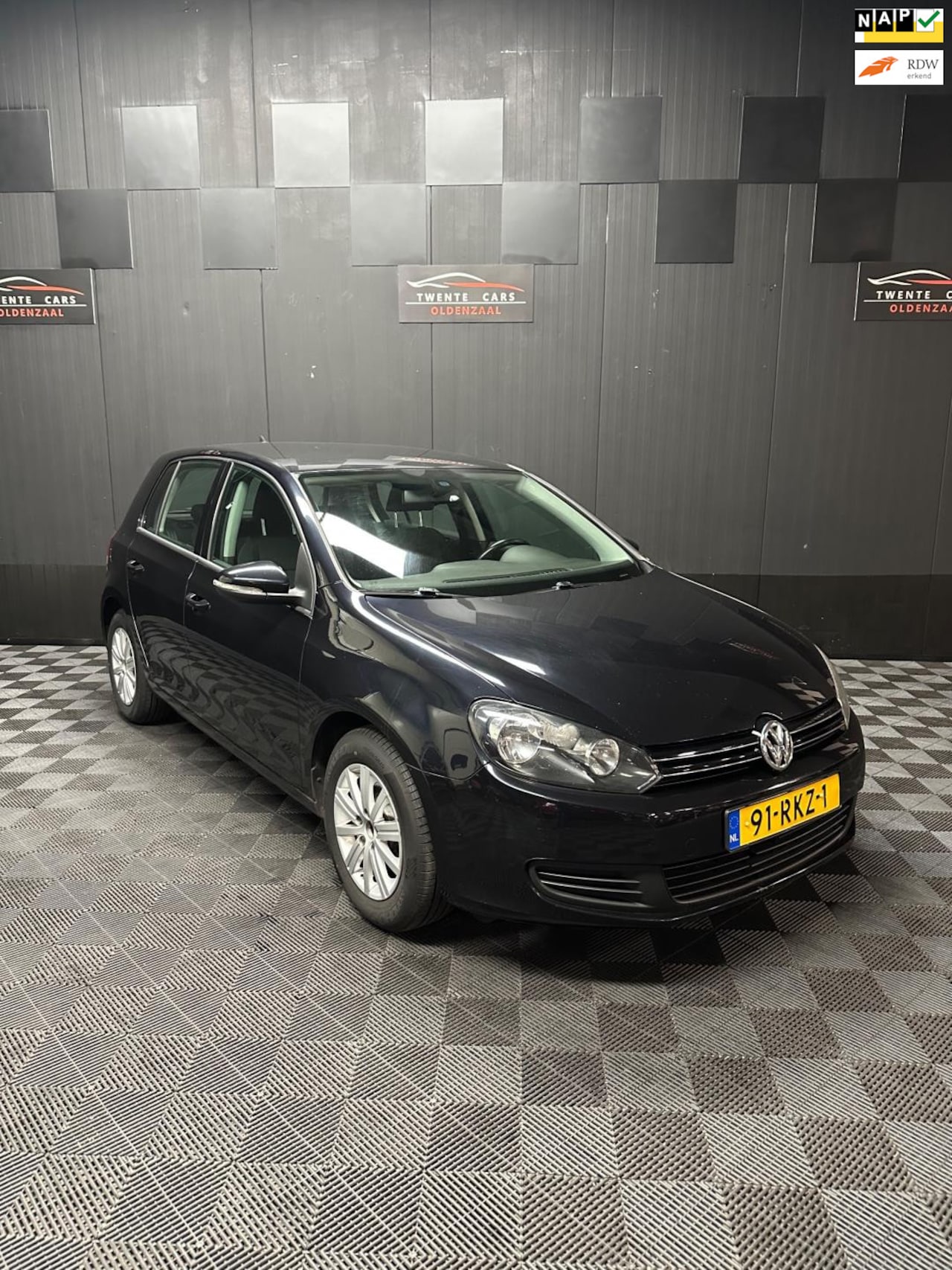 Volkswagen Golf - 1.2 TSI Comfortline BlueMotion | Navi | Clima | Cruise | - AutoWereld.nl