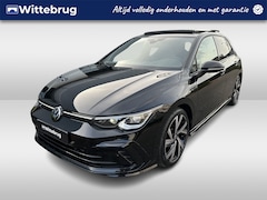 Volkswagen Golf - 1.5 eTSI 150pk DSG R-Line Business / Black Style / Panoramadak / LED Matrix Koplampen / Na