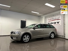 Skoda Octavia Combi - 1.4 TSI Greentech Ambition Businessline * Trekhaak / Navigatie / Cruise control / NL Auto