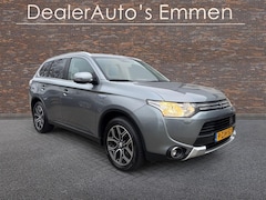 Mitsubishi Outlander - 2.0 PHEV XENON NAVIGATIE LEDER LMV CRUISE Outlander 2.0 PHEV Executive Edition X-Line