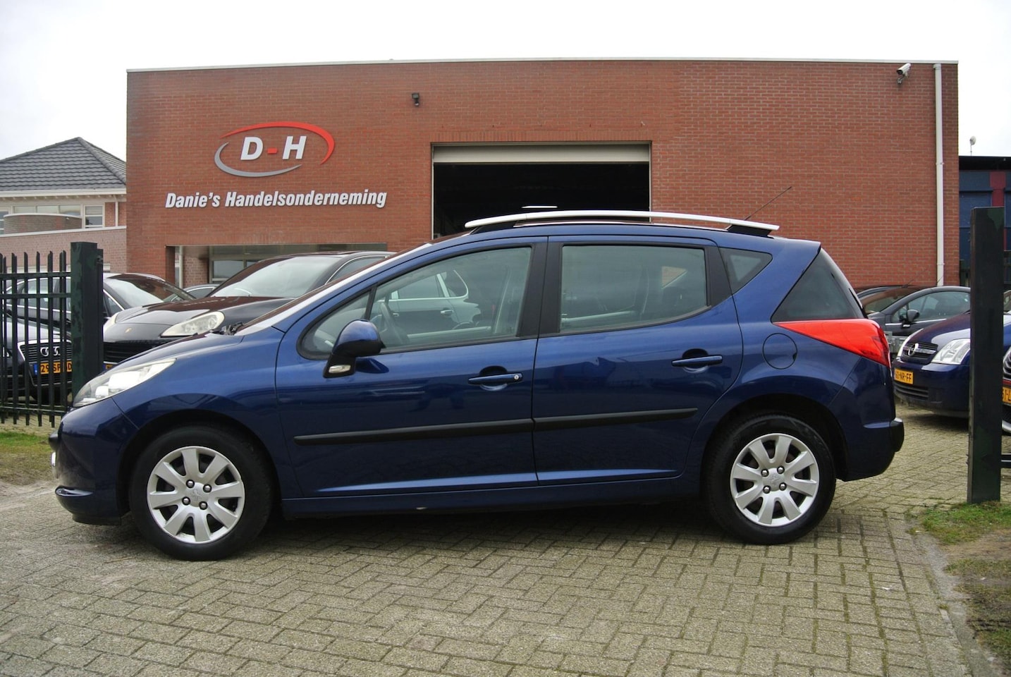 Peugeot 207 SW - 1.4 VTi XS airco panoramadak nieuwe apk inruil mogelijk nap - AutoWereld.nl