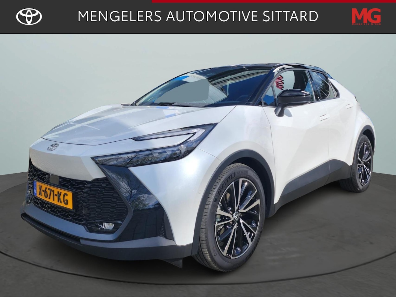 Toyota C-HR - 1.8 Hybrid Executive Next Generation Pack - AutoWereld.nl