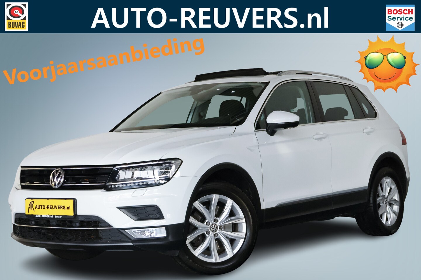 Volkswagen Tiguan - 2.0 TSI 4Motion Highline / DSG / Panoramadak / ACC / LED / Keyless - AutoWereld.nl