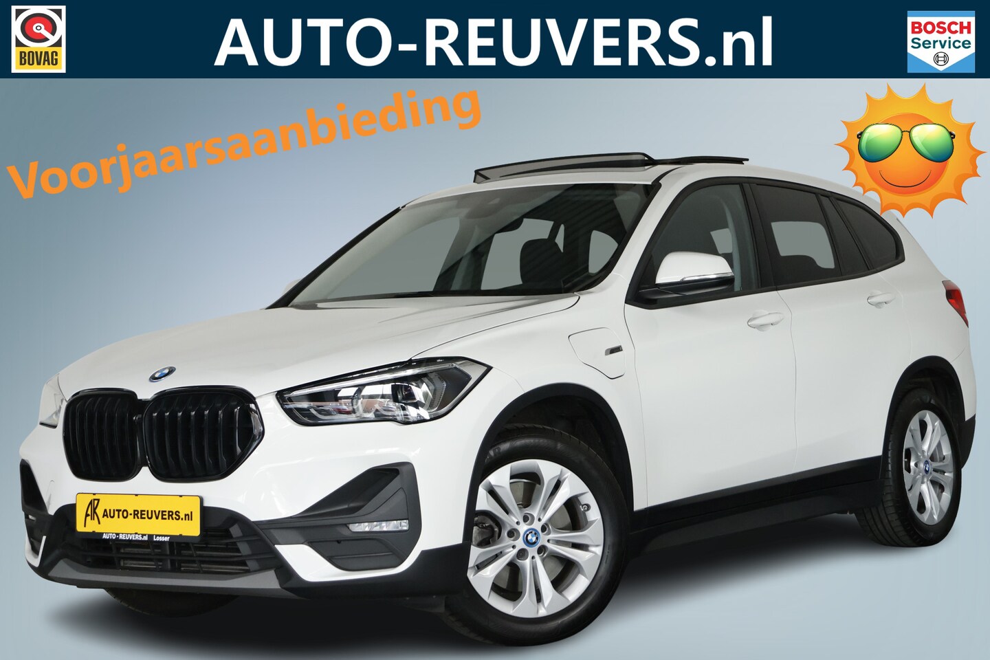 BMW X1 - xDrive25e Panorama / Opendak / LED / Navi / Cruisecontrol - AutoWereld.nl