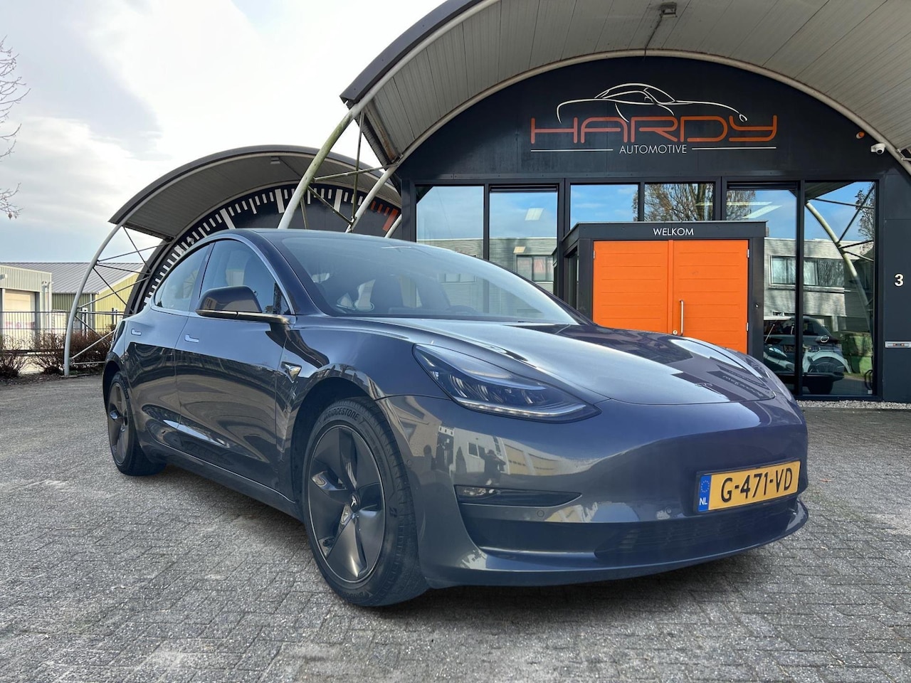 Tesla Model 3 - Long Range RWD Long Range AWD 75 kWh 89% SOH Trekhaak (1.000kg) - AutoWereld.nl