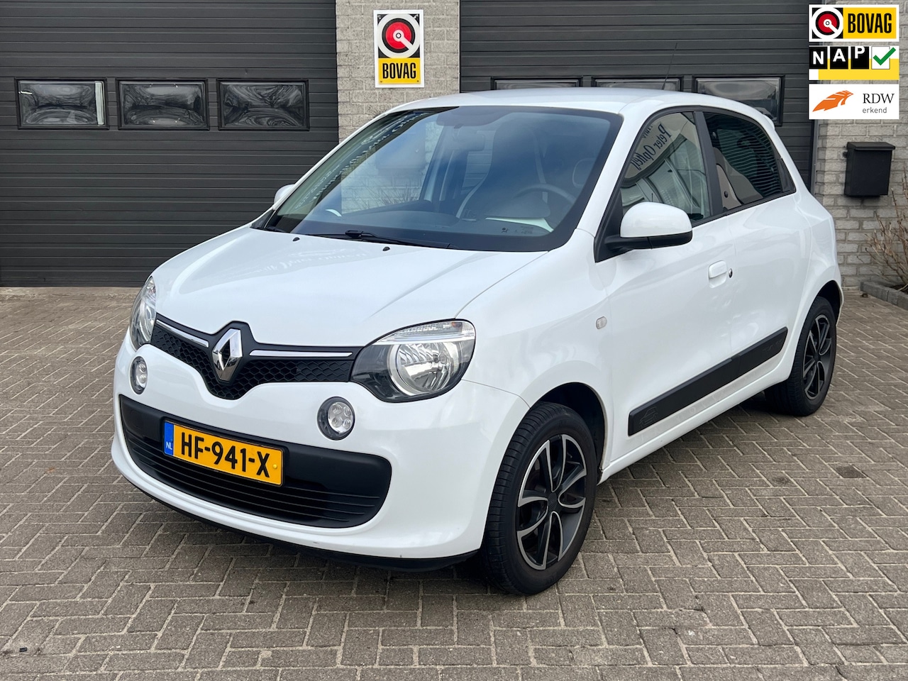 Renault Twingo - 1.0 SCe Collection *Airco*Cruise*Garantie - AutoWereld.nl