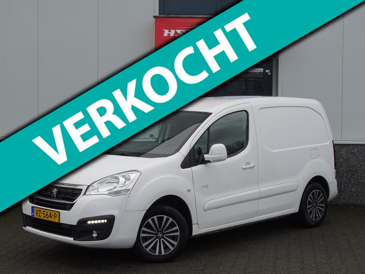 Peugeot Partner - 120 1.6 BlueHDi 100 L1 Première S&S - AutoWereld.nl