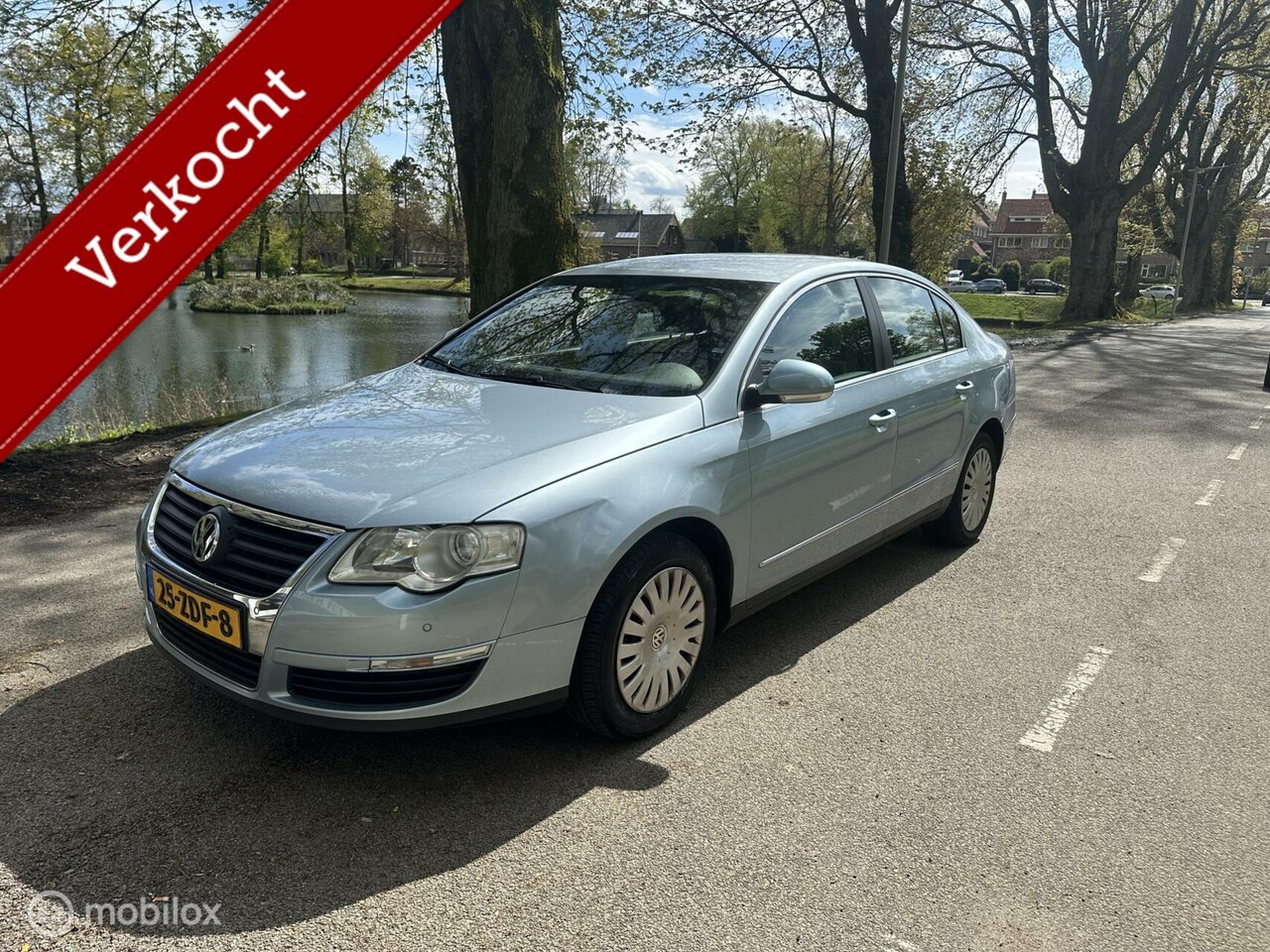 Volkswagen Passat - 2.0 FSI Comfortline 2.0 FSI Comfortline - AutoWereld.nl