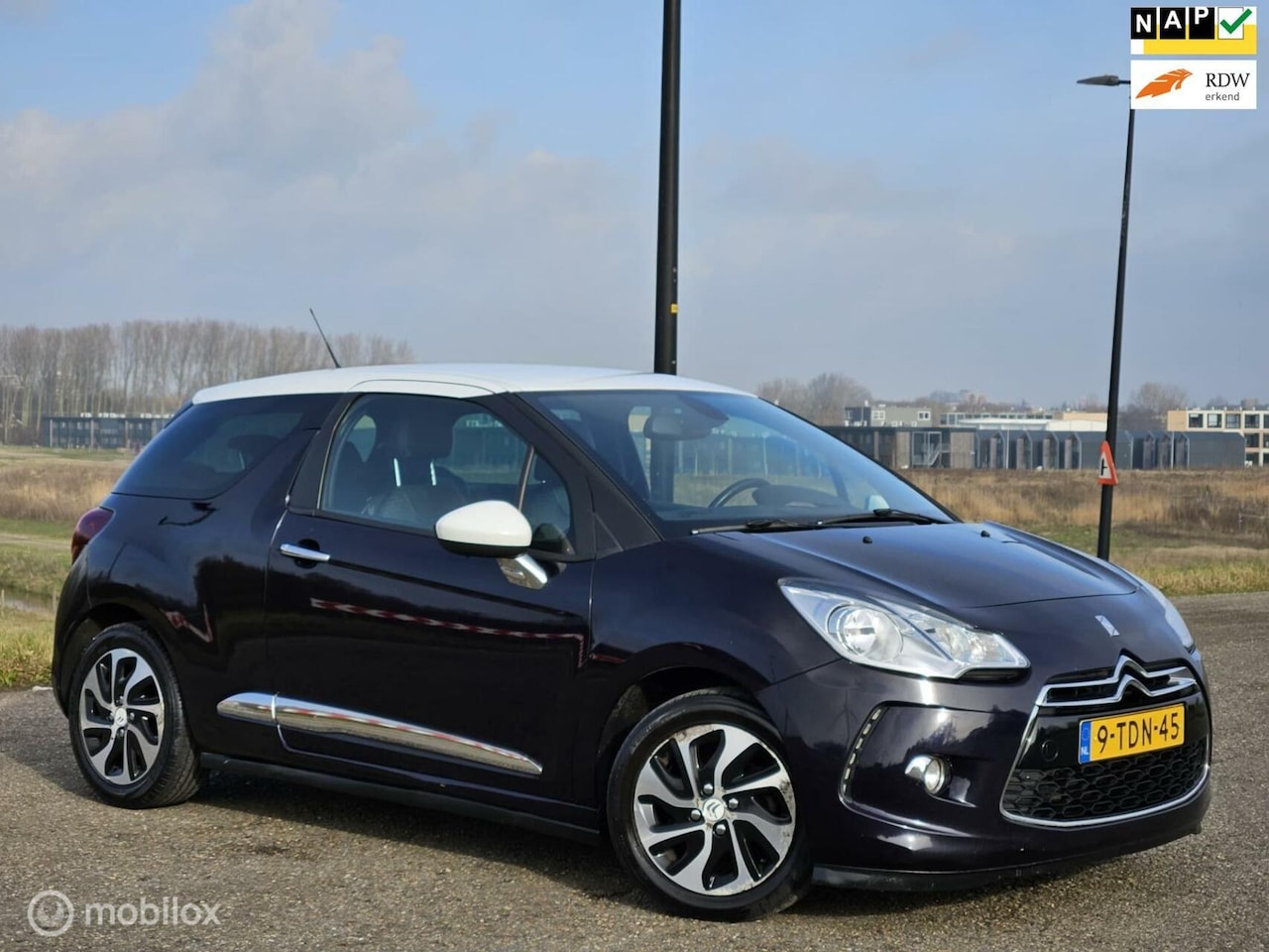 Citroën DS3 - 1.6 e- HDi Leder|Stoelver|Nav|Led|Clima|Nap|Boek - AutoWereld.nl