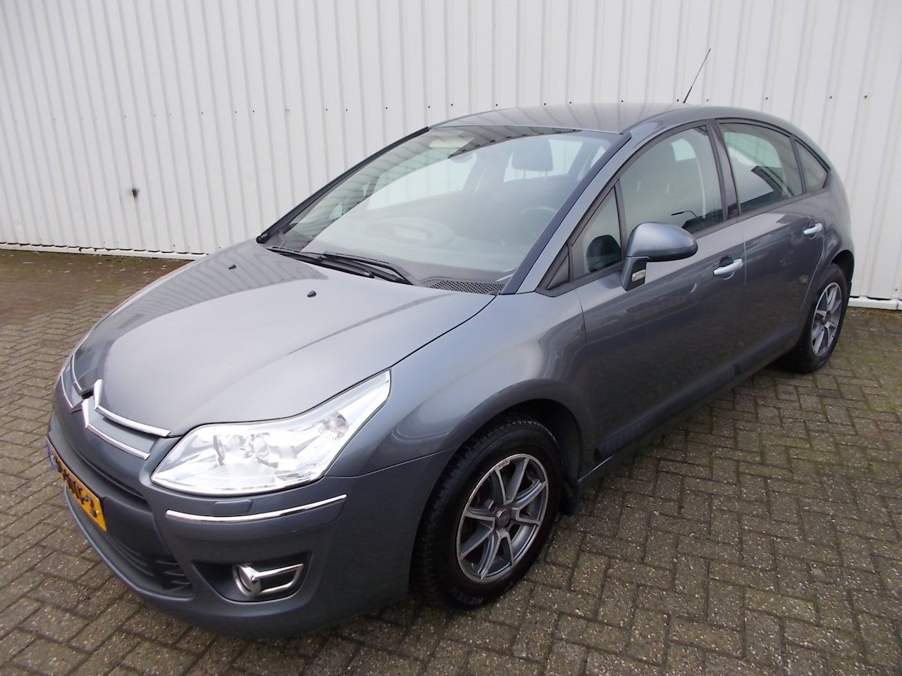 Citroën C4 - 1.6 THP Exclusive 1.6 THP Exclusive - AutoWereld.nl