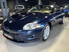 Jaguar XK - 4.2 V8 Coupé