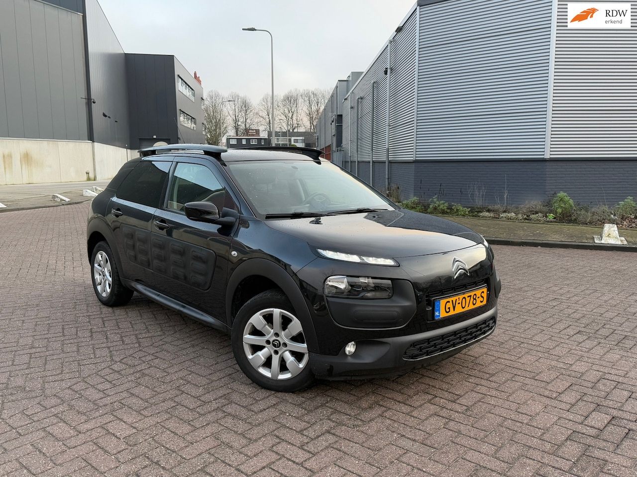 Citroën C4 Cactus - 1.2 e-VTi Feel AUTOMAAT APK Volledig onderhouden - AutoWereld.nl