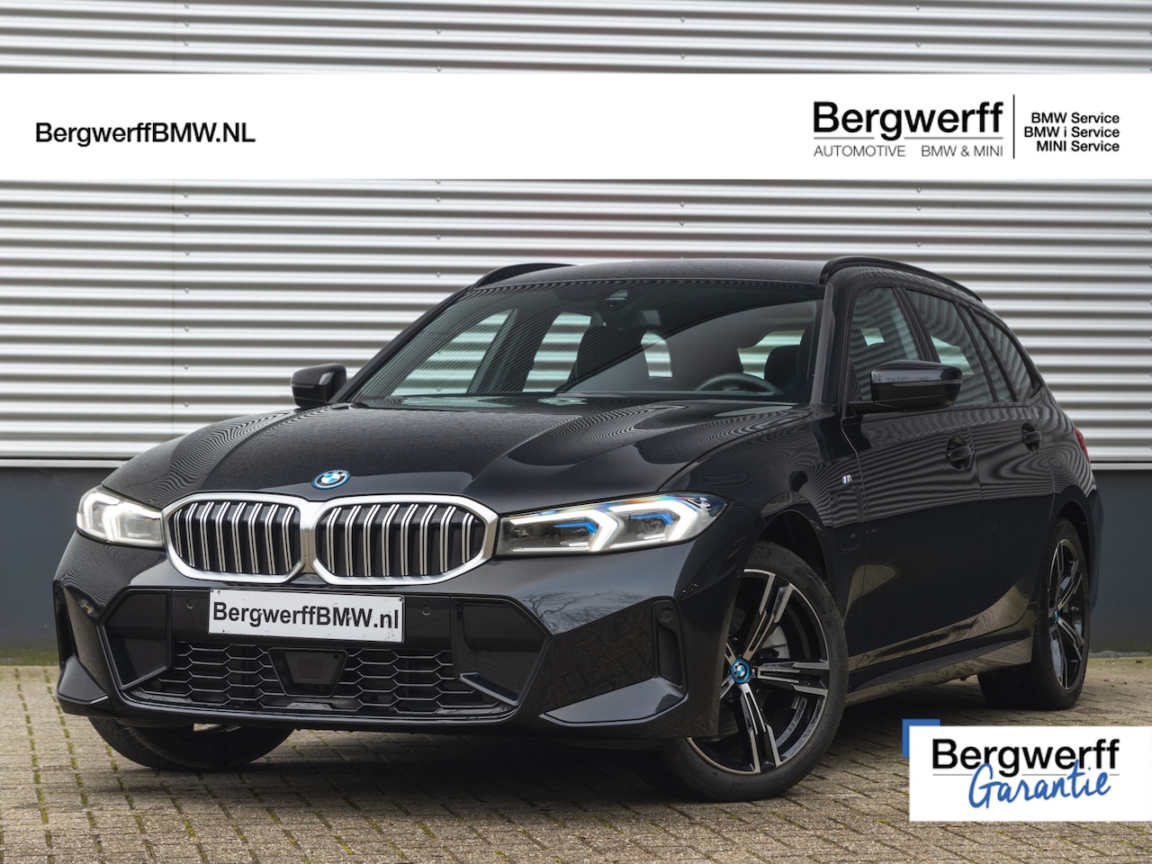 BMW 3-serie Touring - 330e M-Sport - ACC - Hifi - Adaptive LED - Stuurwiel verwarmd - Camera - AutoWereld.nl