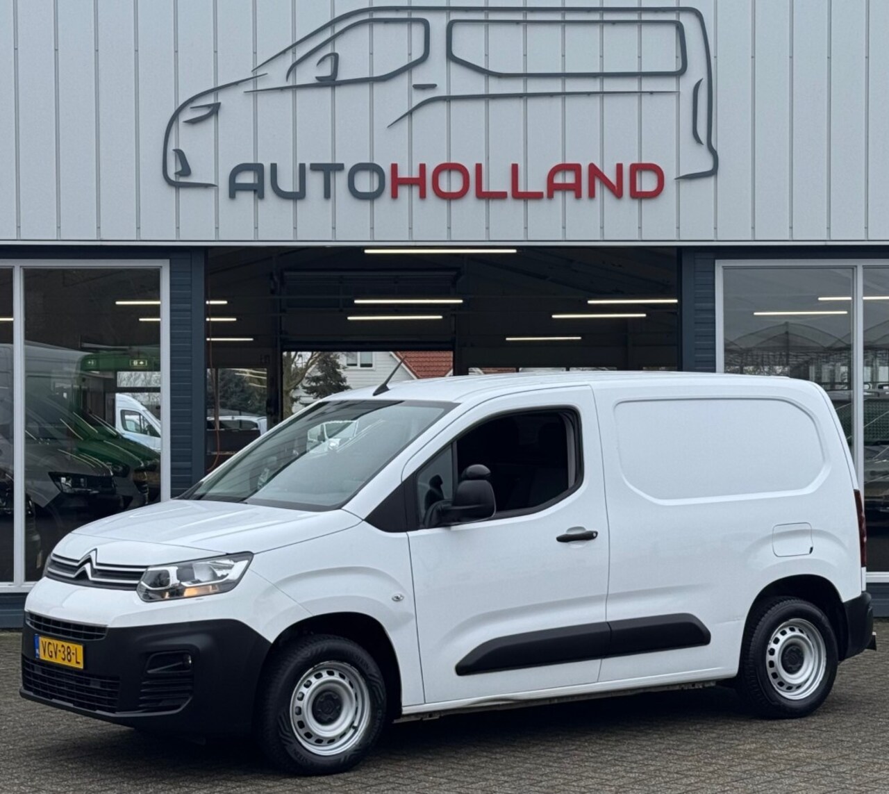 Citroën Berlingo - 1.5 BLEUHDI 56KW 76PK EURO 6 AIRCO/ CRUISE CONTROL/ NAVIGATIE/ S - AutoWereld.nl