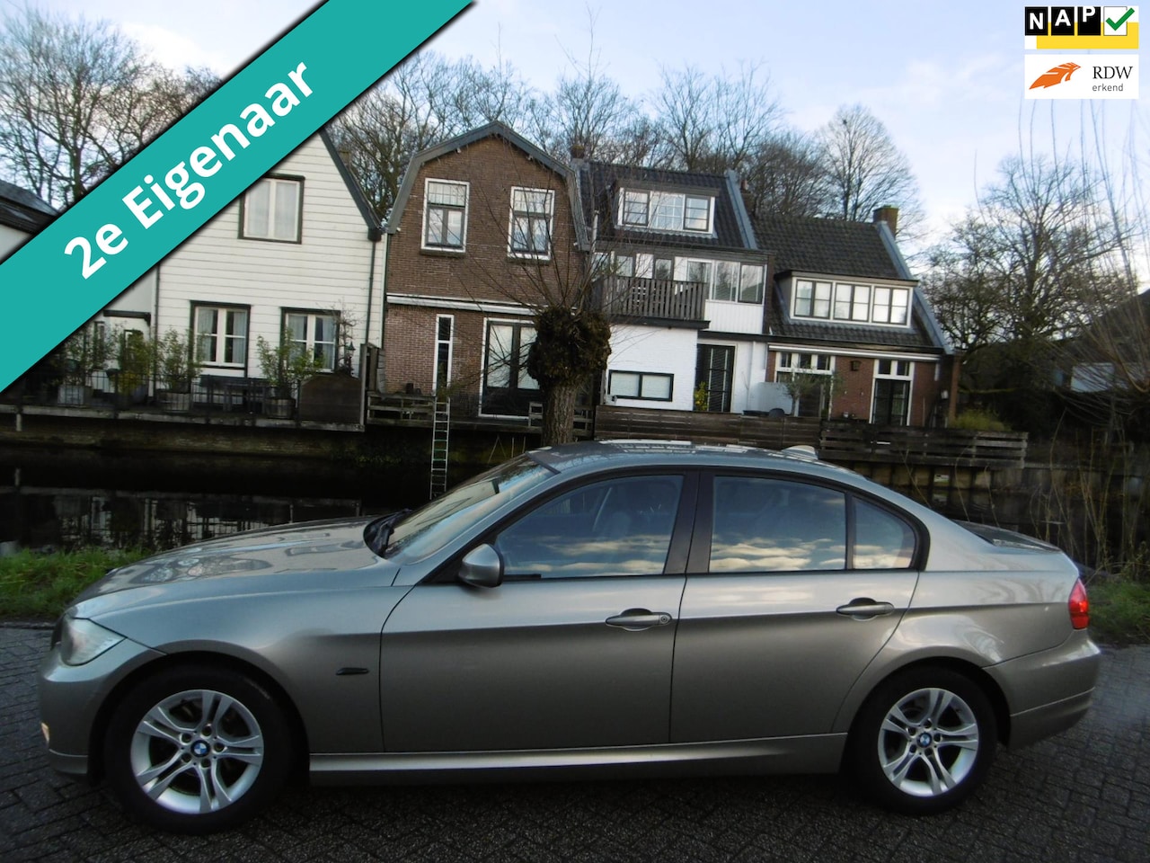 BMW 3-serie - 316i Sedan 122pk 2e eig. Clima Leder Navi Historie Geen import - AutoWereld.nl