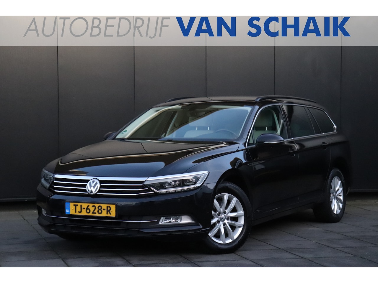 Volkswagen Passat Variant - 1.6 TDI Business Edition R | DSG | STOELVERW. | CAMERA | CRUISE | NAVI | - AutoWereld.nl