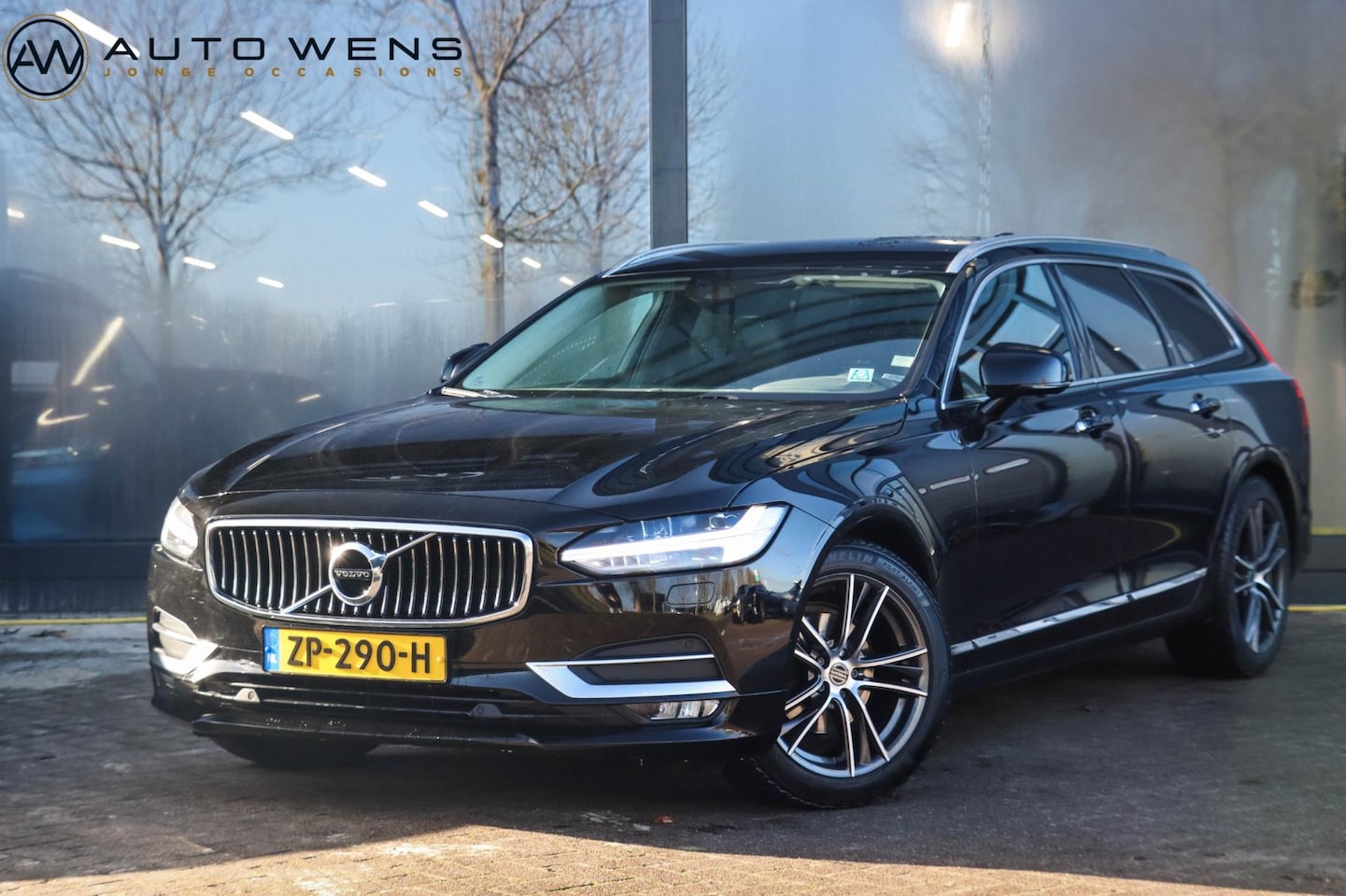 Volvo V90 - 2.0 D4 Inscription | Trekhaak | Harman Kardon - AutoWereld.nl