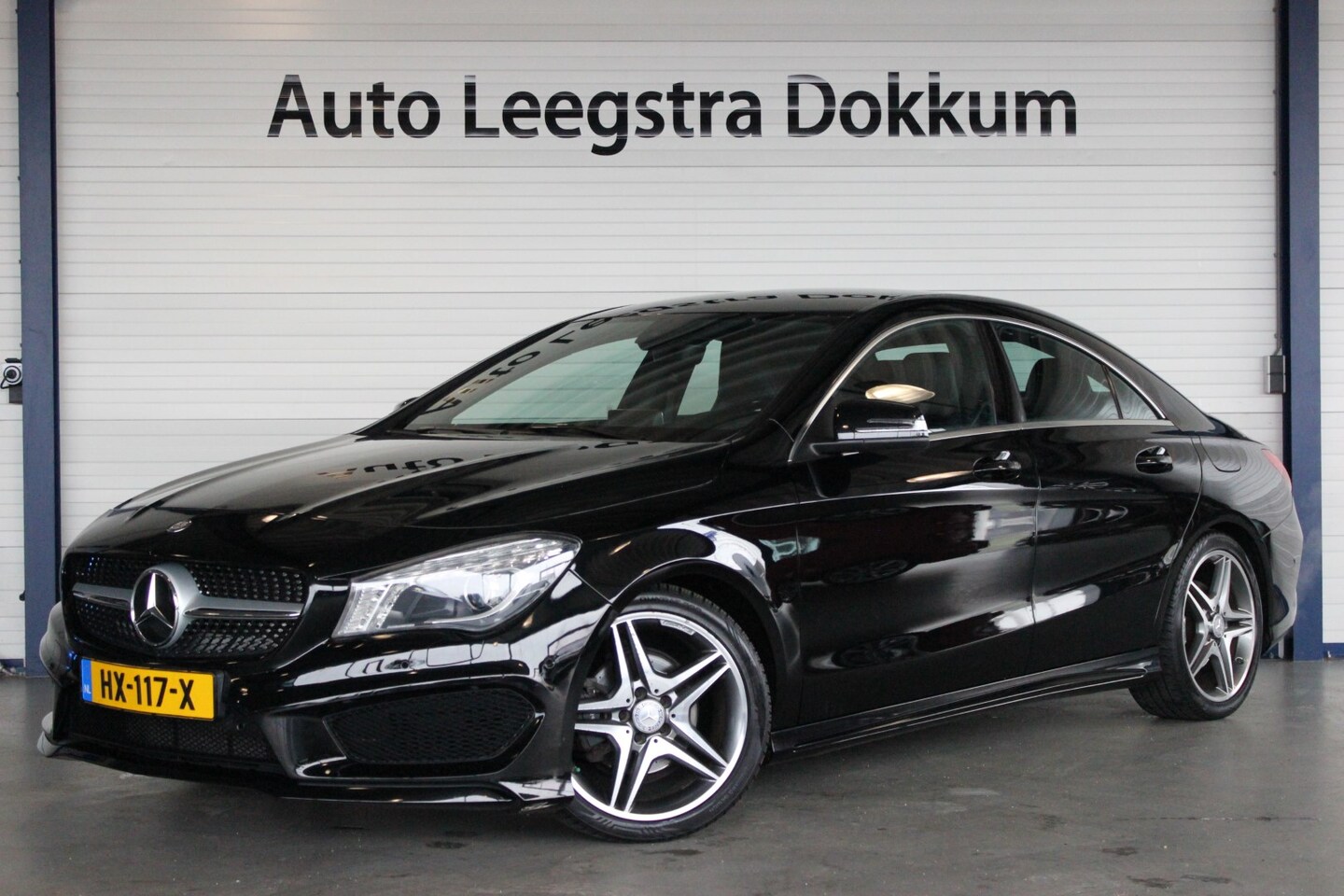 Mercedes-Benz CLA-Klasse - 180 Ambition AMG-styling | Keyless | Afn. Trekhaak | Bluetooth | Airco | Sportstoelen | Na - AutoWereld.nl