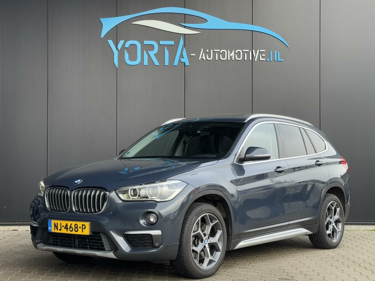 BMW X1 - sDrive20i High Executive AUTOMAAT*NL AUTO*PANO*ACC*AFN. HAAK - AutoWereld.nl