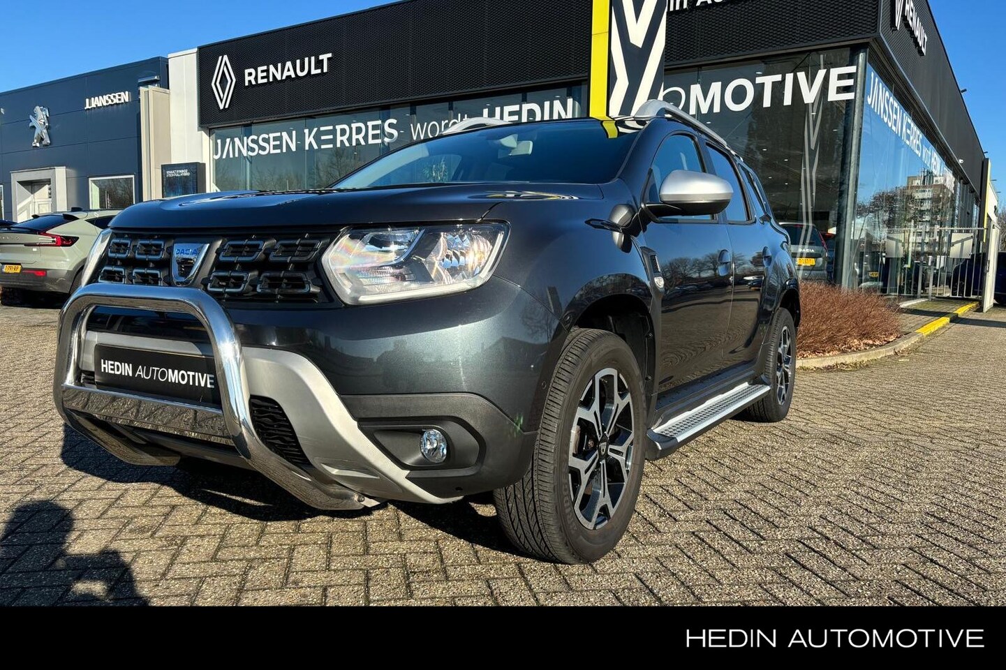 Dacia Duster - 125PK Prestige ''Cruise, Sidebars, Bulle bar'' - AutoWereld.nl