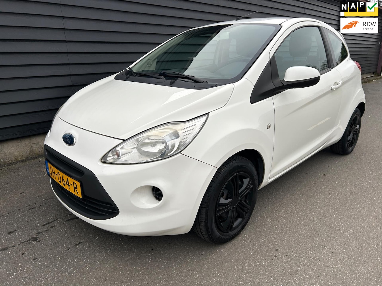 Ford Ka - 1.2 Cool&Sound Recent Distributie APK t/m 06-03-2026 - AutoWereld.nl