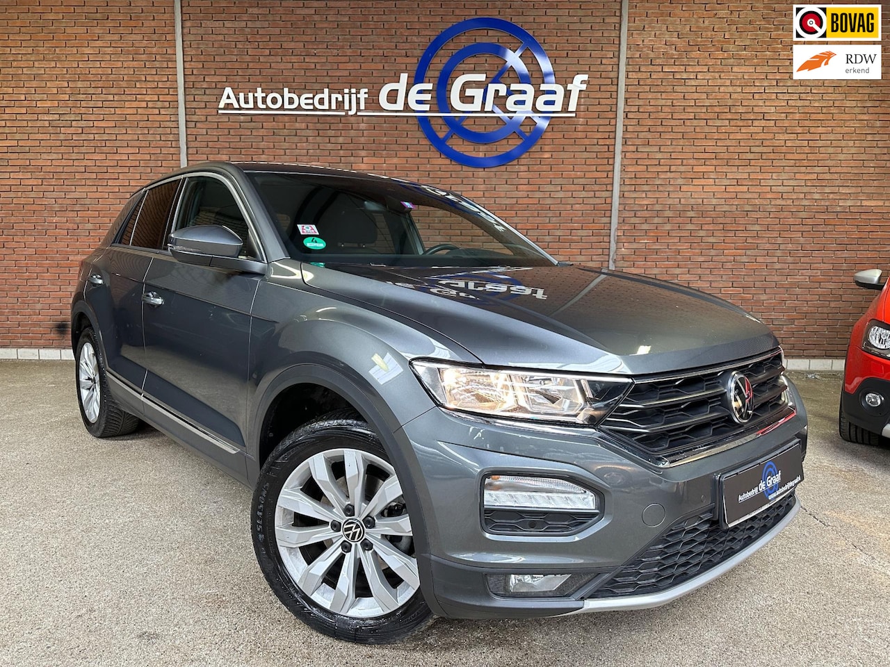 Volkswagen T-Roc - 1.5 TSI DSG|NAVI/PDC/SIDE-ASS-FRONT|MODUS KM 58750 - AutoWereld.nl