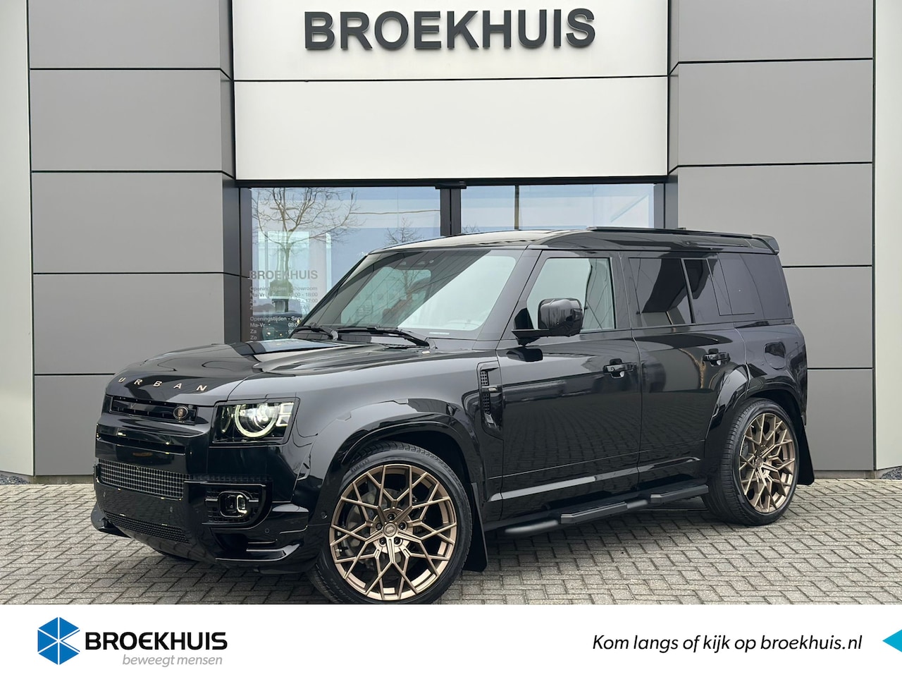 Land Rover Defender 110 - URBAN WideTrack X-Dynamic HSE | 23" URBAN UC-9 velgen Brons | URBAN WideTrack verbreders | - AutoWereld.nl