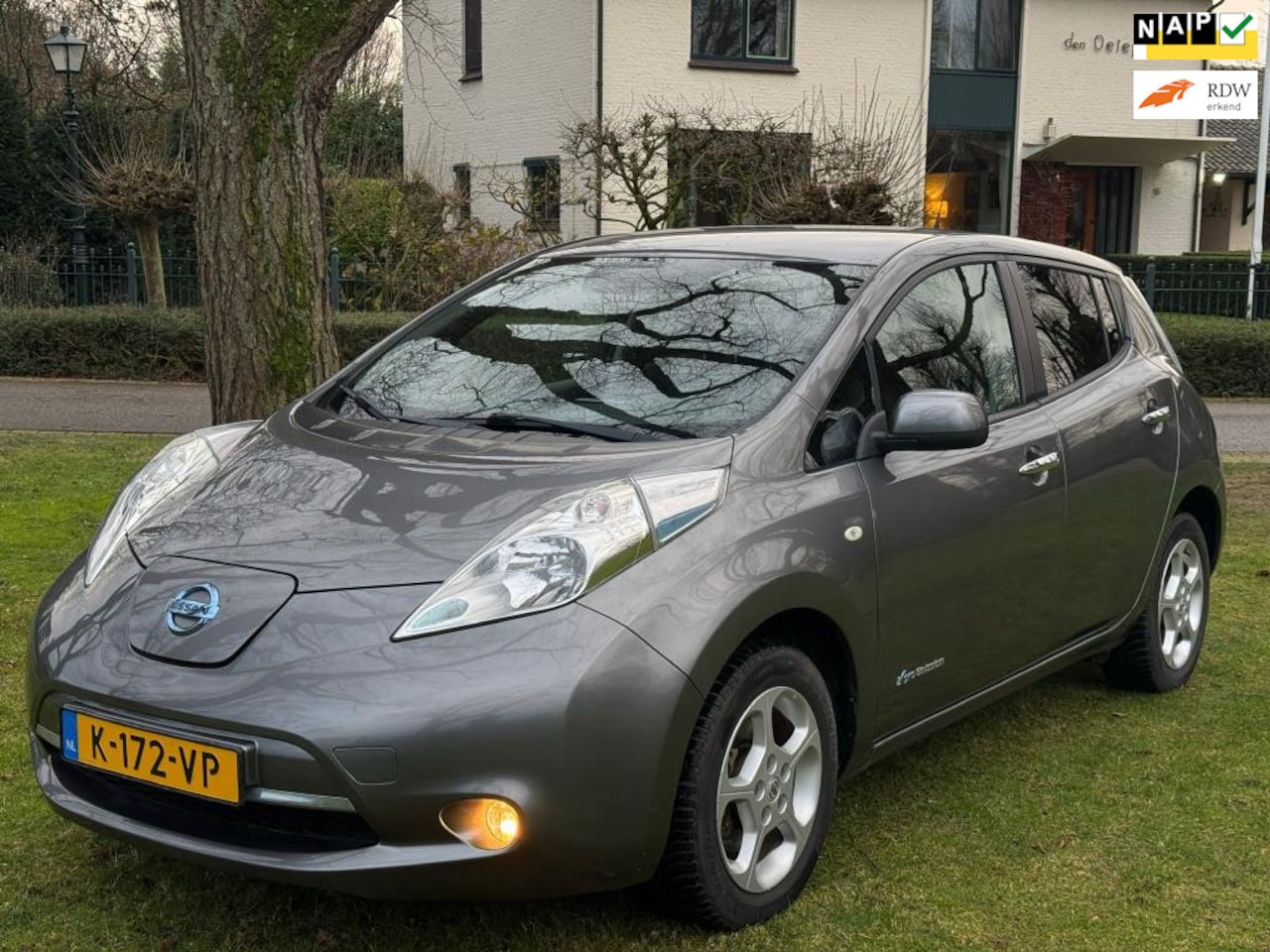 Nissan LEAF - Acenta 30 kWh Achteruitrijcamera NAP! - AutoWereld.nl